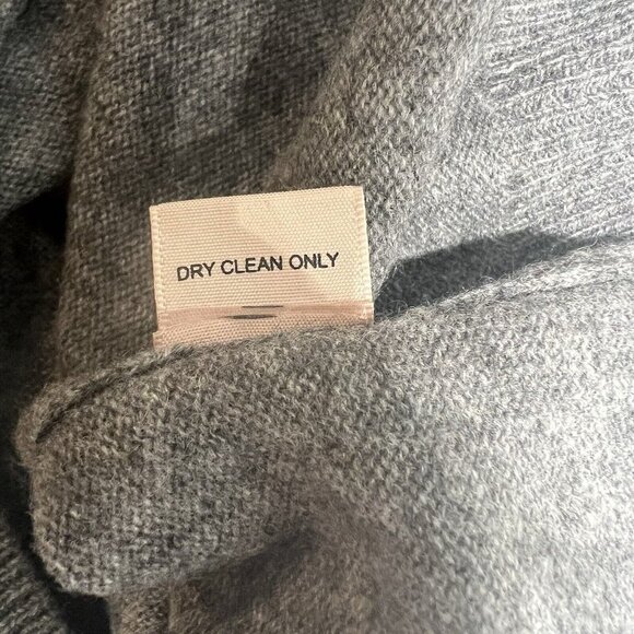 Philosophy Cashmere Snowflake Sweater Crew Neck Pullover Sz S Gray Cozy Classic - Picture 7 of 11